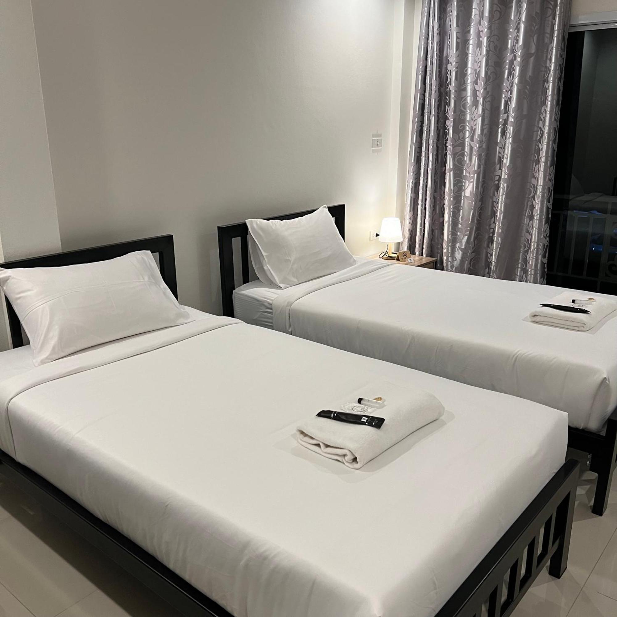 Hotel Ivory House Sriracha Si Racha Zewnętrze zdjęcie